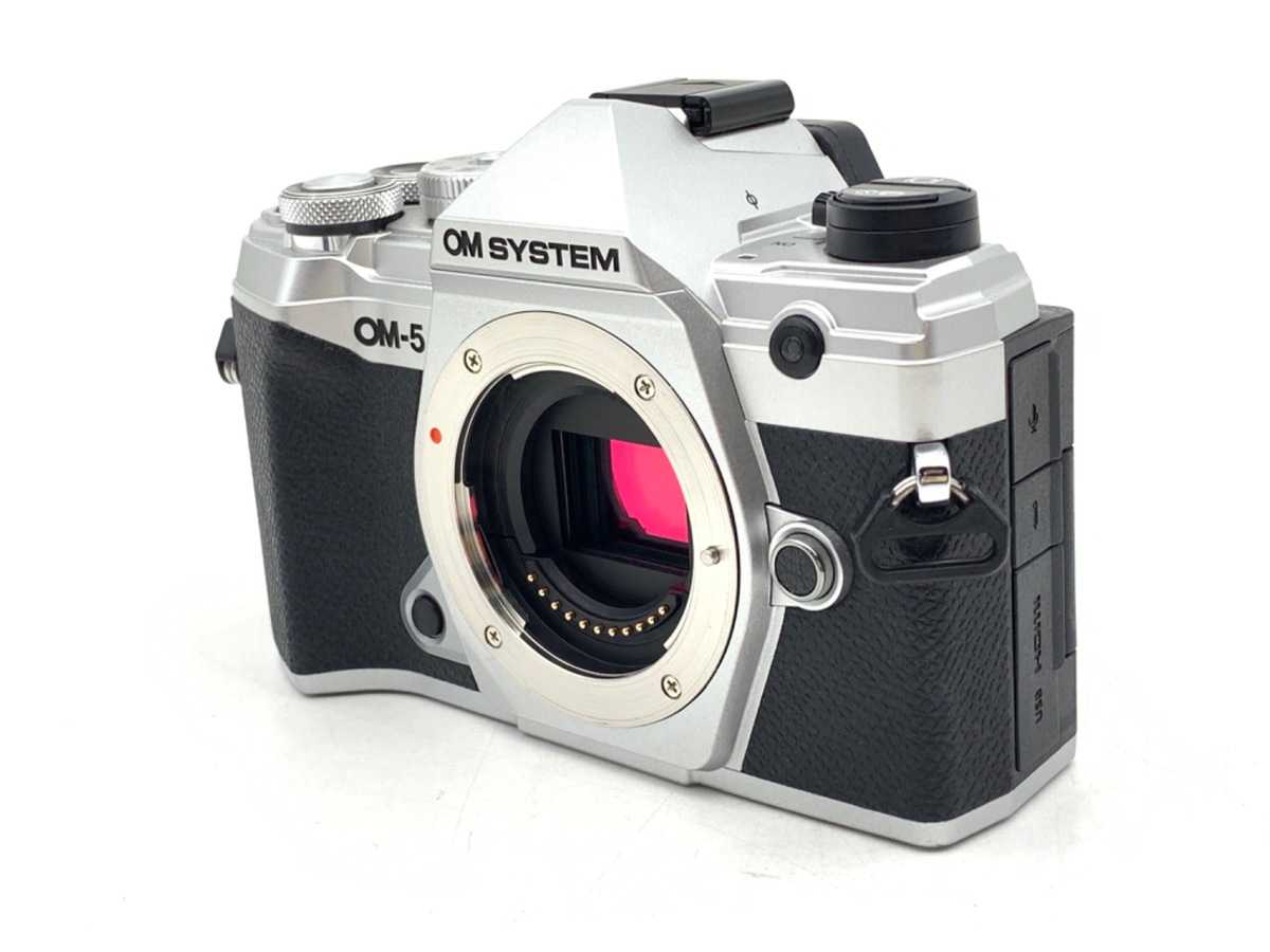 OM SYSTEM OM-5 ボディ シルバー