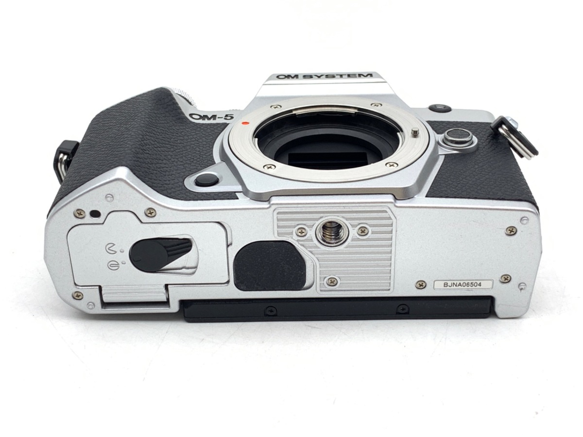 OM SYSTEM OM-5 �{�f�B �V���o�[