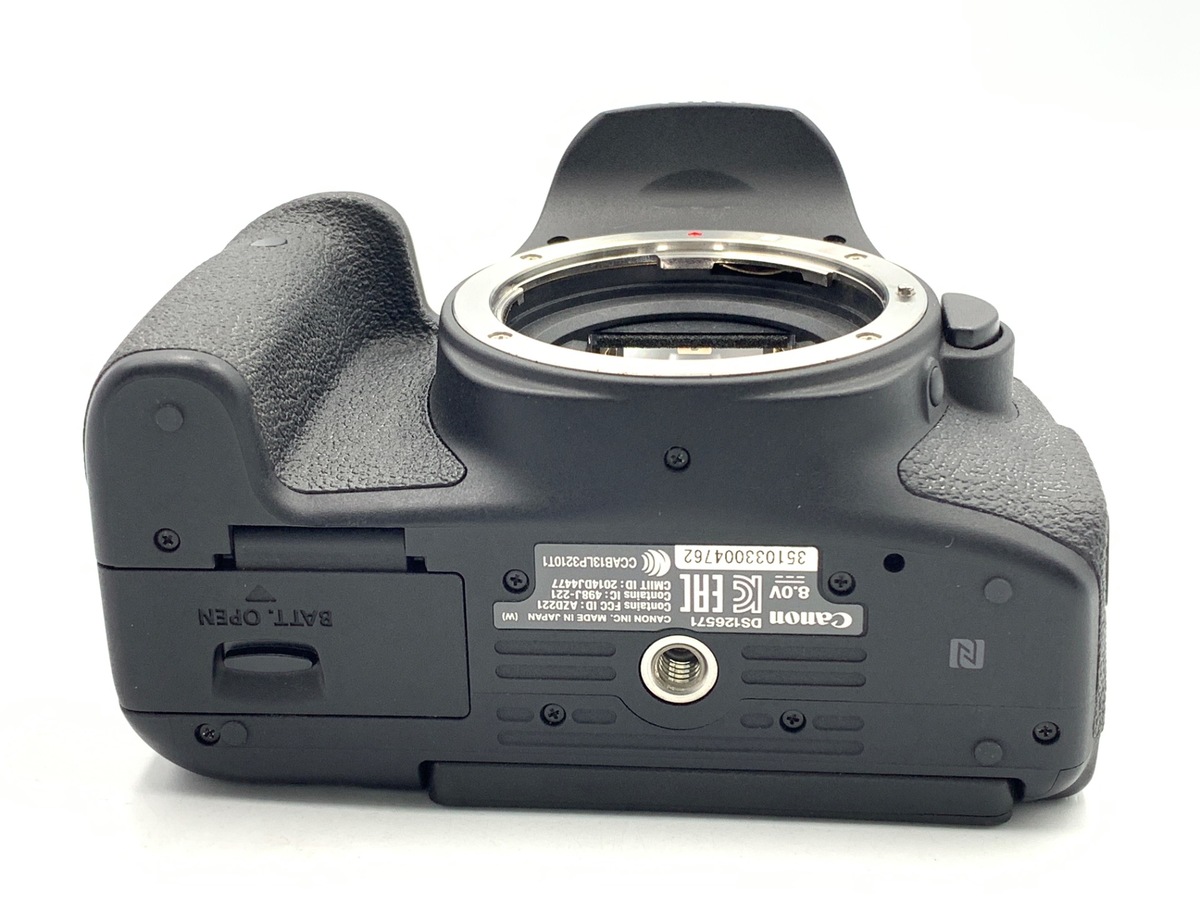 EOS Kiss X8i ボディ【2420万画素】