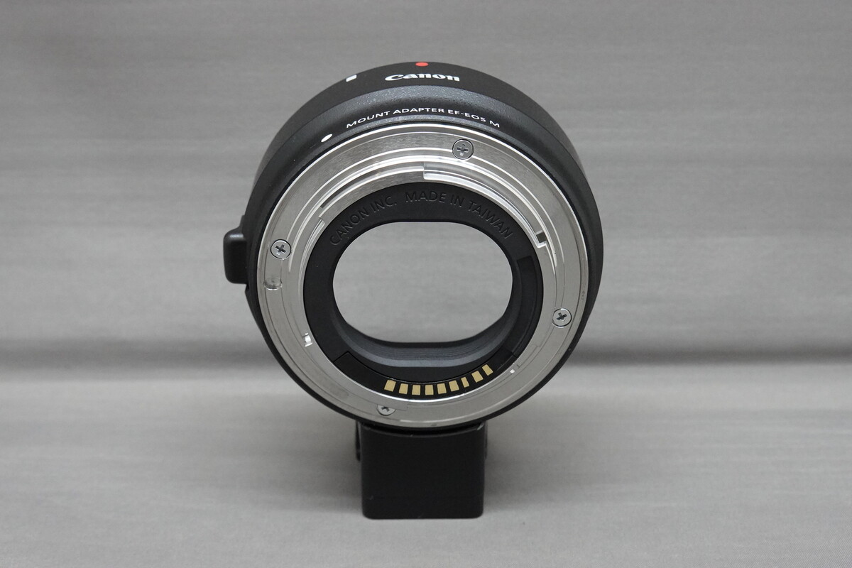 Canon MO-4E B4 to EF 純正 マウントアダプター　中古美品 Canon MO-4E B4 to EF 純正 マウントアダプター 中古美品 - メルカリ