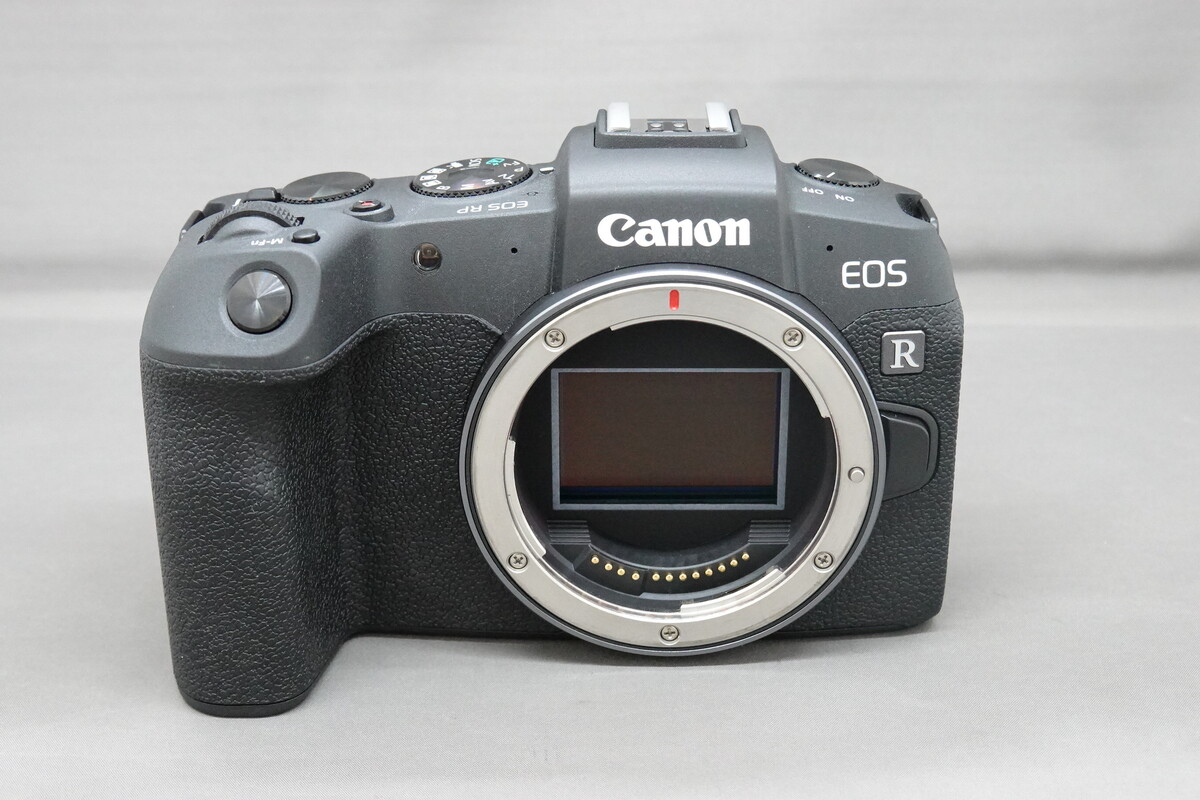 【日本製】キヤノン　イオス kiss Digital N　ダブルズームレンズ付 キヤノン Canon EOS Kiss Digital N デジタルN ダブルズーム