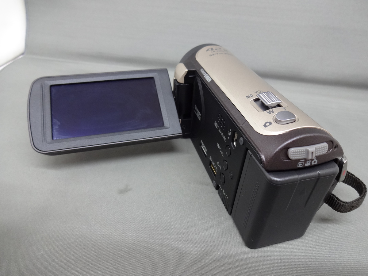 Panasonic HDC-TM45 ビデオカメラ 本体＋付属品　ベージュ パナソニックから“女性視点”ビデオカメラ「HDC-TM45」 - ITmedia