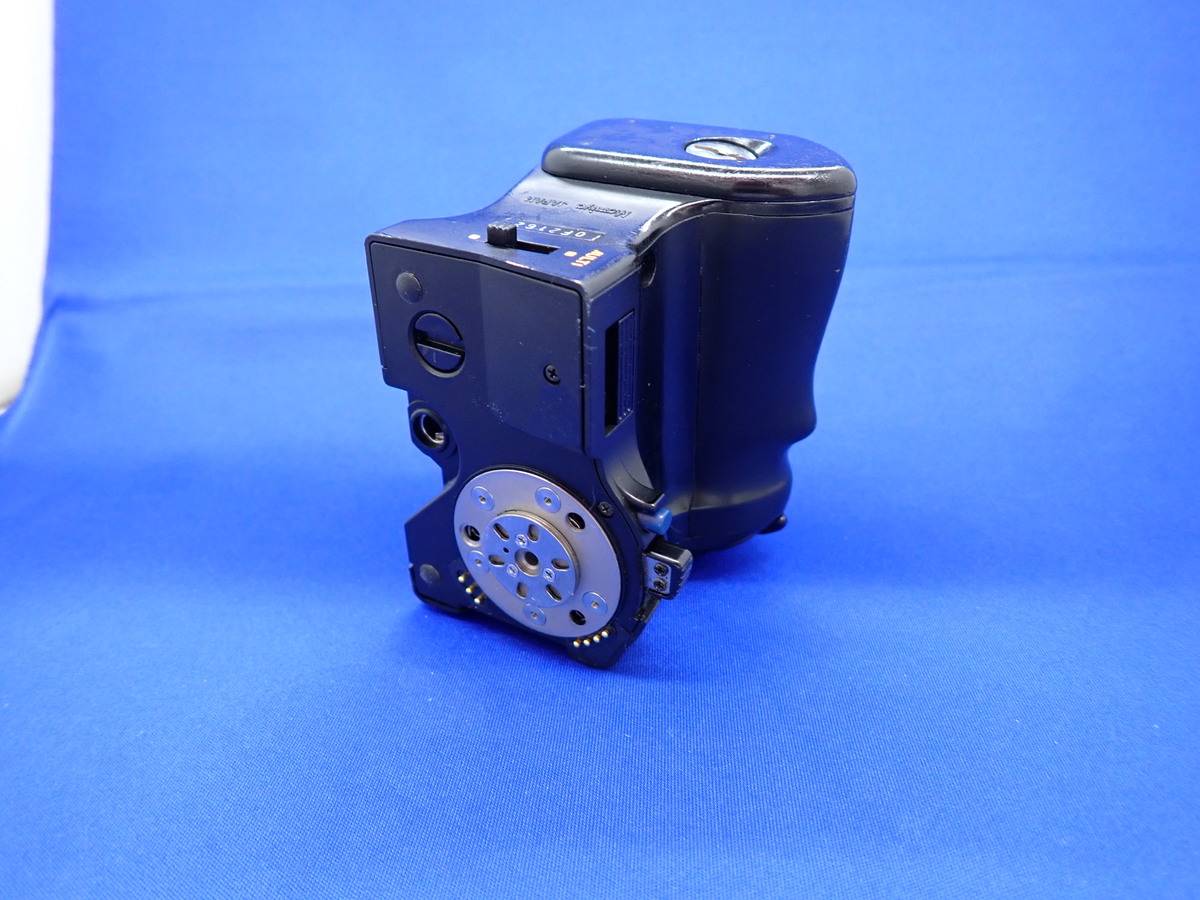 【中古】Mamiya マミヤ WG401 ワインダーグリップ 645Pro用 中古】Mamiya マミヤ WG401 ワインダーグリップ 645用 : 中古カメラの