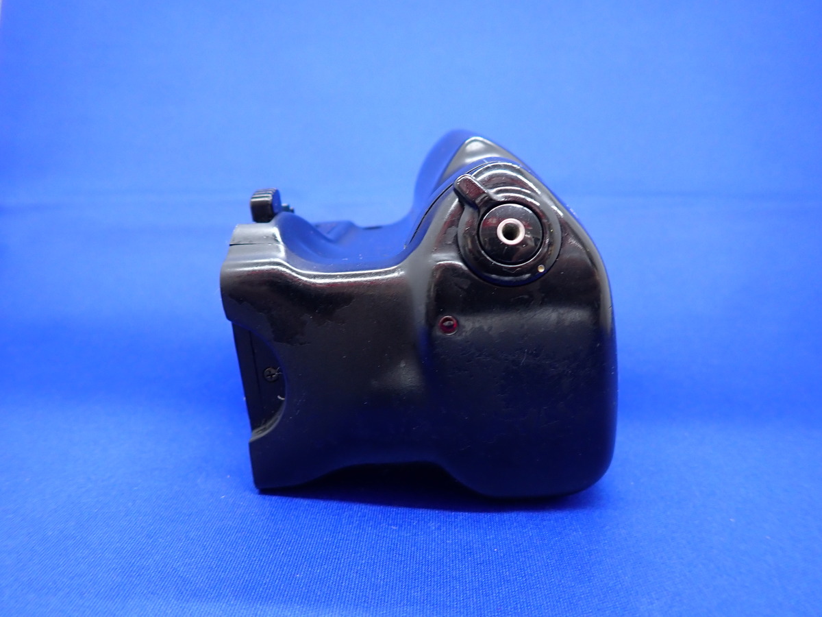 【中古】Mamiya マミヤ WG401 ワインダーグリップ 645Pro用 中古】Mamiya マミヤ WG401 ワインダーグリップ 645用 : 中古カメラの