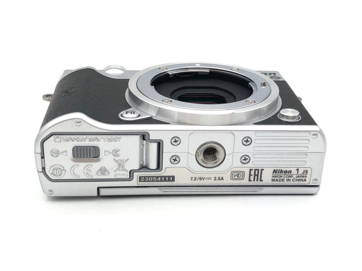 新品級の極上美品 Nikon ニコン J5 ボディ シルバー Amazon | Nikon ミラーレス一眼 Nikon1 J5 ボディ シルバー J5SL