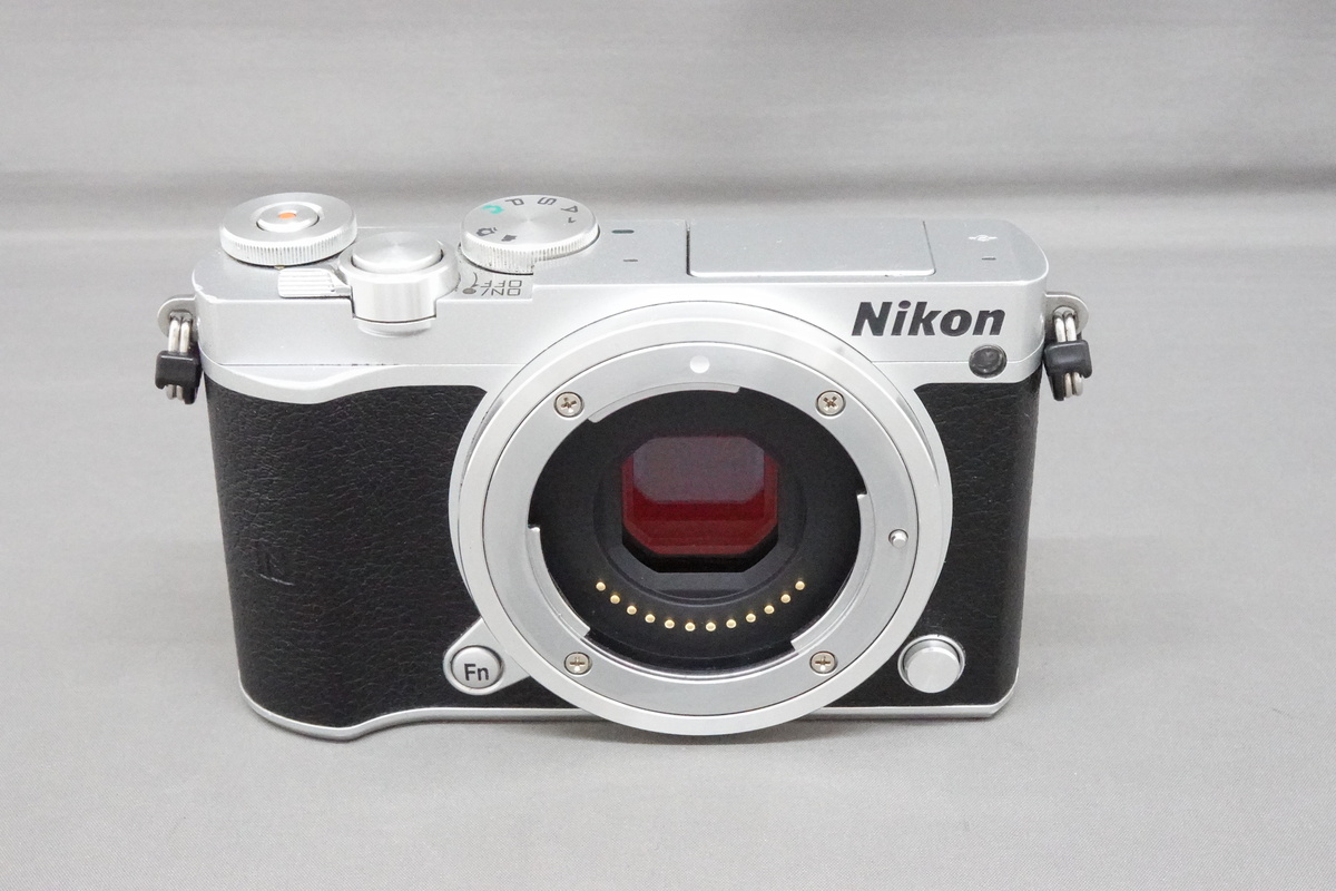 Nikon 1 J5 ボディ 中古価格比較 - 価格.com