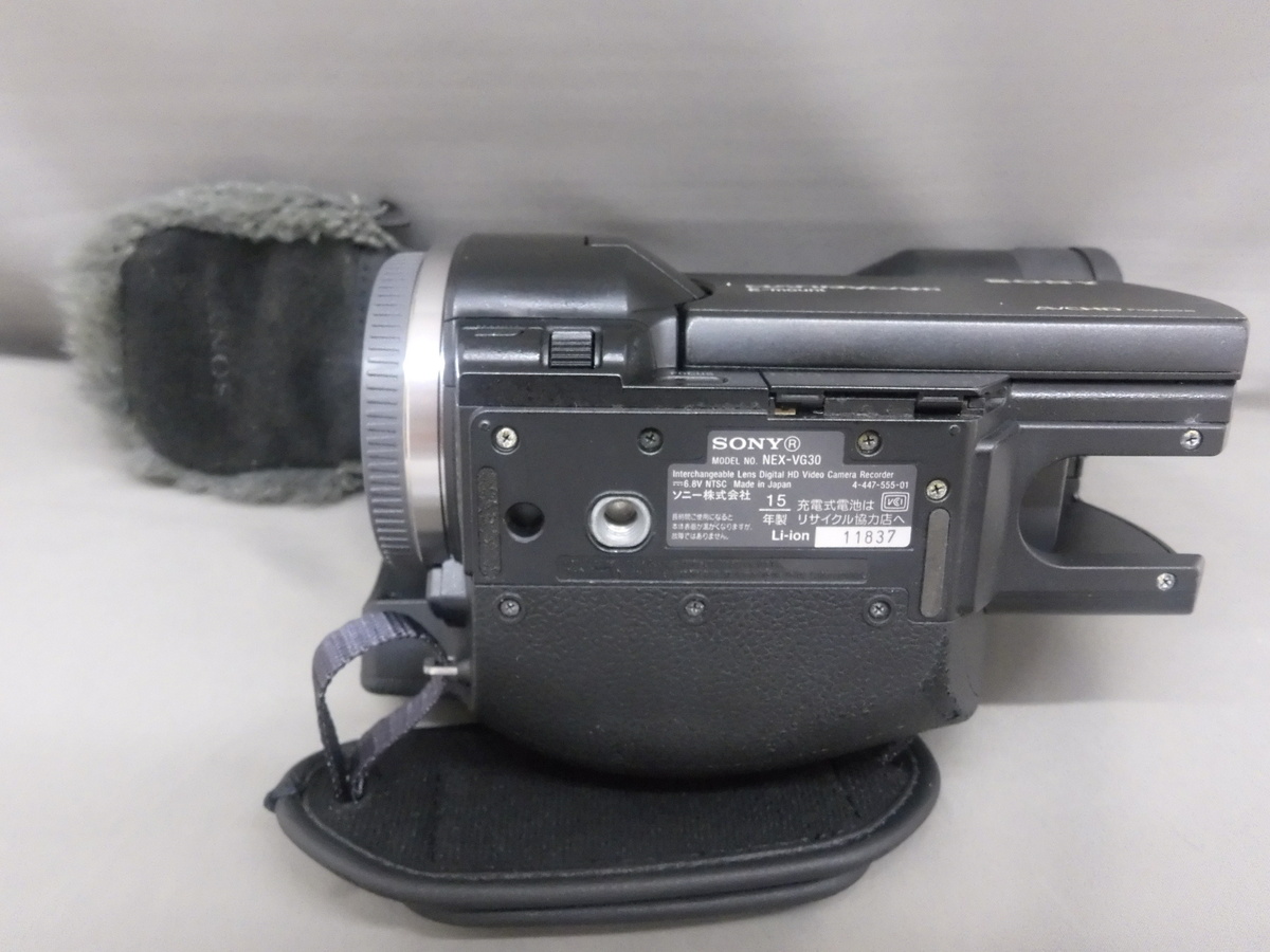 中古】ソニー レンズ交換式デジタルHDビデオカメラレコーダー NEX-VG30