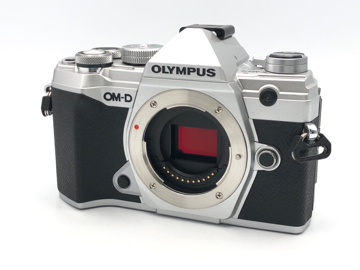 OM-D E-M5 Mark III ボディ シルバー 【2037万画素】