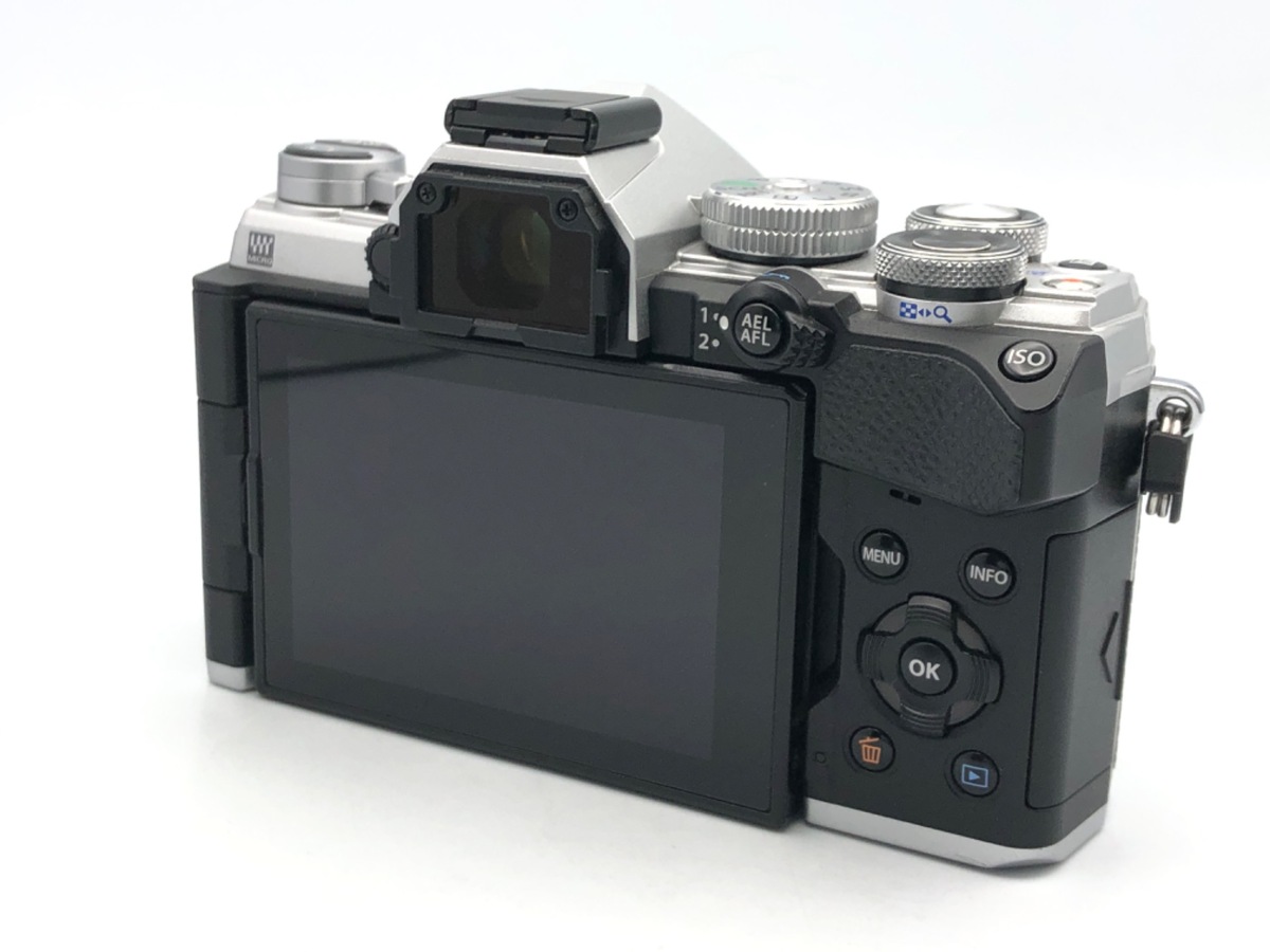 OM-D E-M5 Mark III ボディ シルバー 【2037万画素】