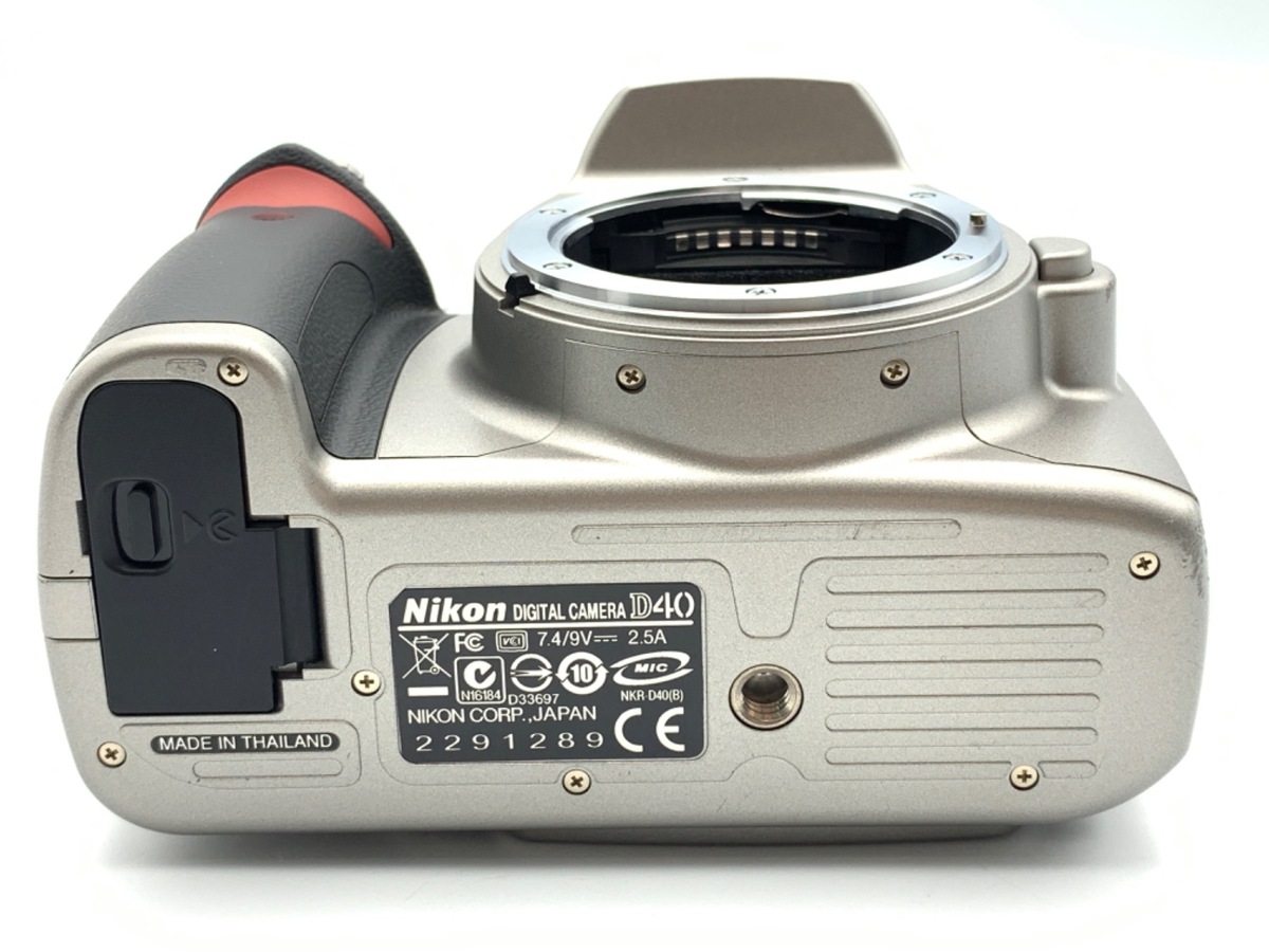 【中古】ニコン D40 シルバーボディ
