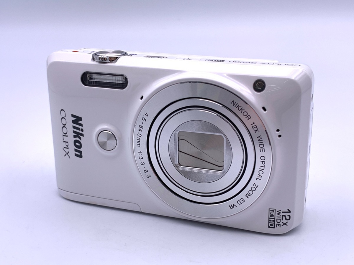 美品　Nikon カメラ　ニコン　ホワイト Nikon 1 V ニコン V1 10-30mm 30-110mm ダブルズームキット ホワイト