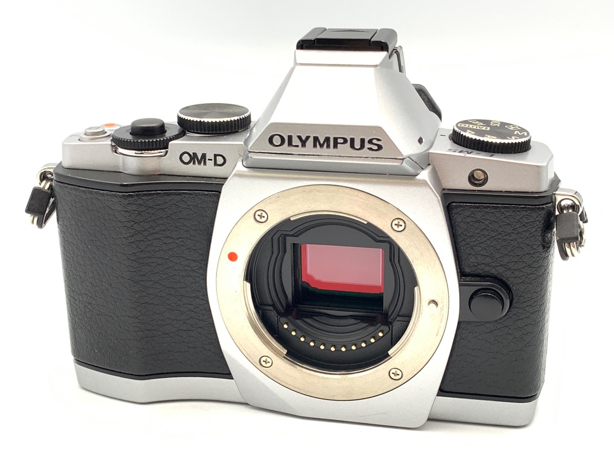 OLYMPUS OM-D E-M5 ボディ [シルバー] 中古価格比較 - 価格.com