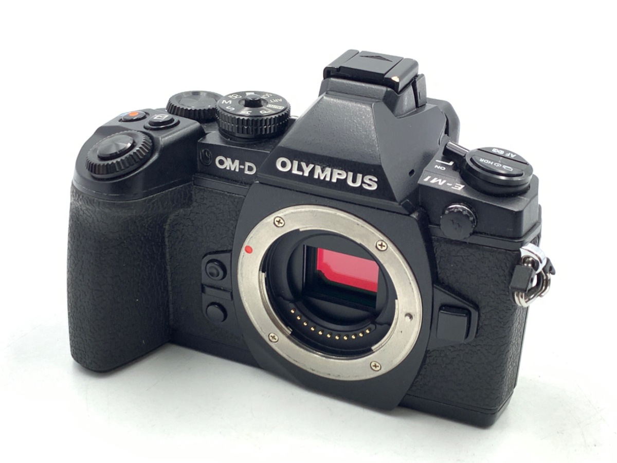 【美品】OLYMPUS (オリンパス) OM-D E-M5 Mark II 14-150mmIIレンズキット ブラック OM-D E-M5 Mark II ミラーレス一眼カメラ 14-150mm II レンズキット