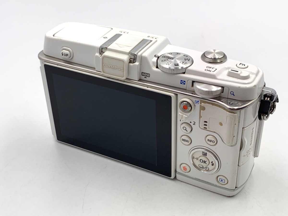 E-P5 ボディ ホワイト【1605万画素】