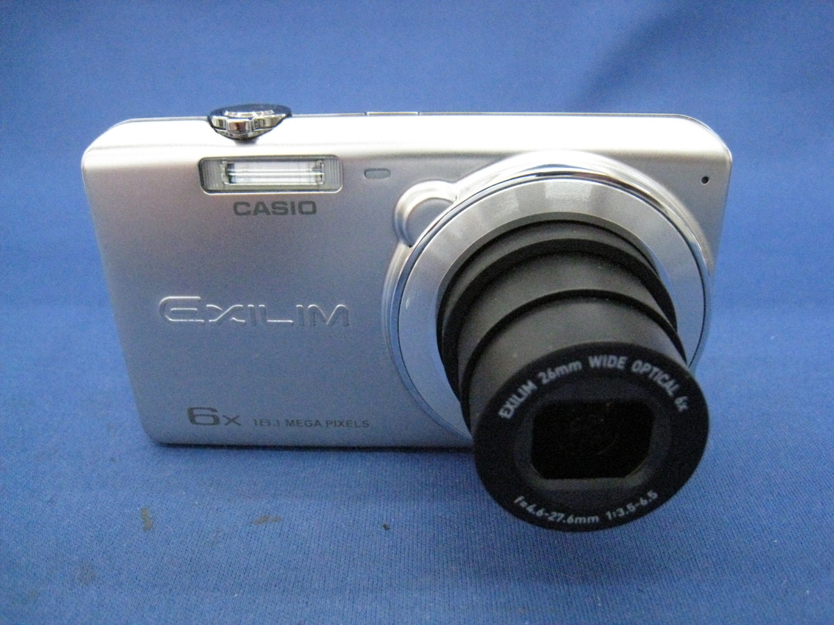 デジタルカメラCASIO EXILIM EX-Z780 16.1メガピクセル Amazon | CASIO デジタルカメラ EXILIM EX-Z780WE 広角26mm 光学