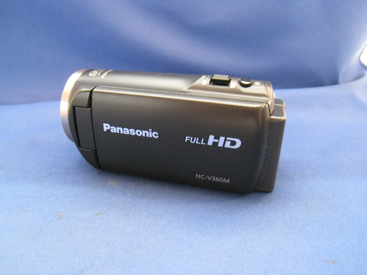 中古Panasonic パナソニックHC-V360Mビデオカメラ動作確認済み Panasonic パナソニック HC-V360M デジタルビデオカメラ 2015年