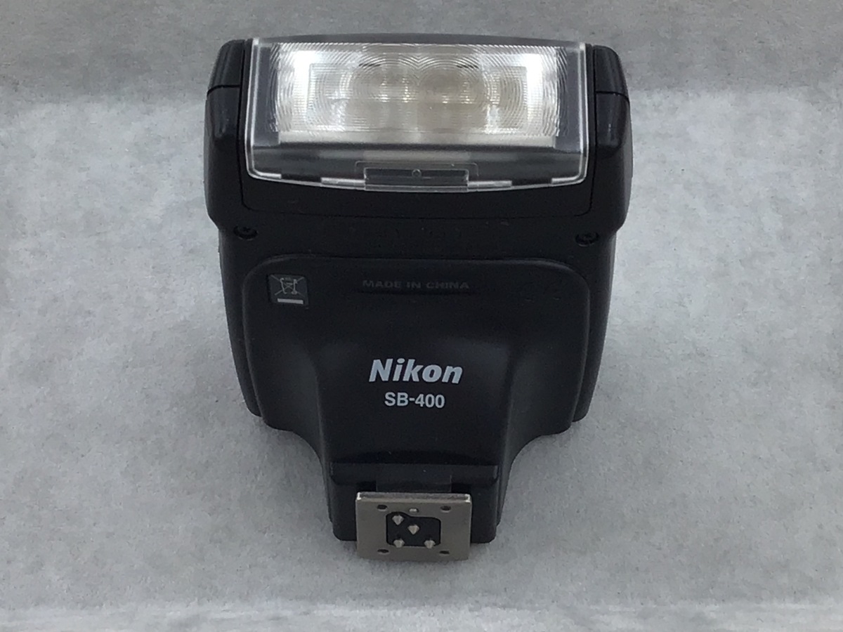 【極上品】NIKON ニコン SB-400 ストロボ フラッシュ【美品】 Nikon ニコン SB-400 スピードライト ストロボ カメラ用アクセサリー