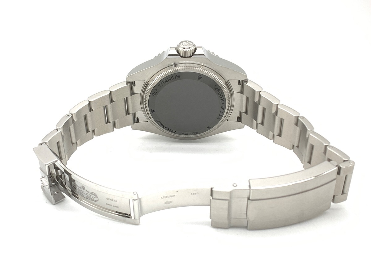 ロレックス(ROLEX) ディープシー ブルー 136660 ステンレススティール