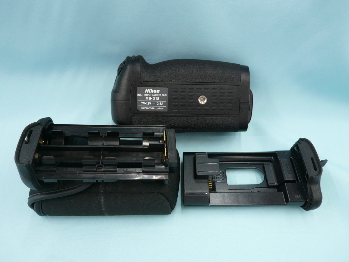 中古：AB(良品)】ニコン マルチパワーバッテリーパック MB-D18