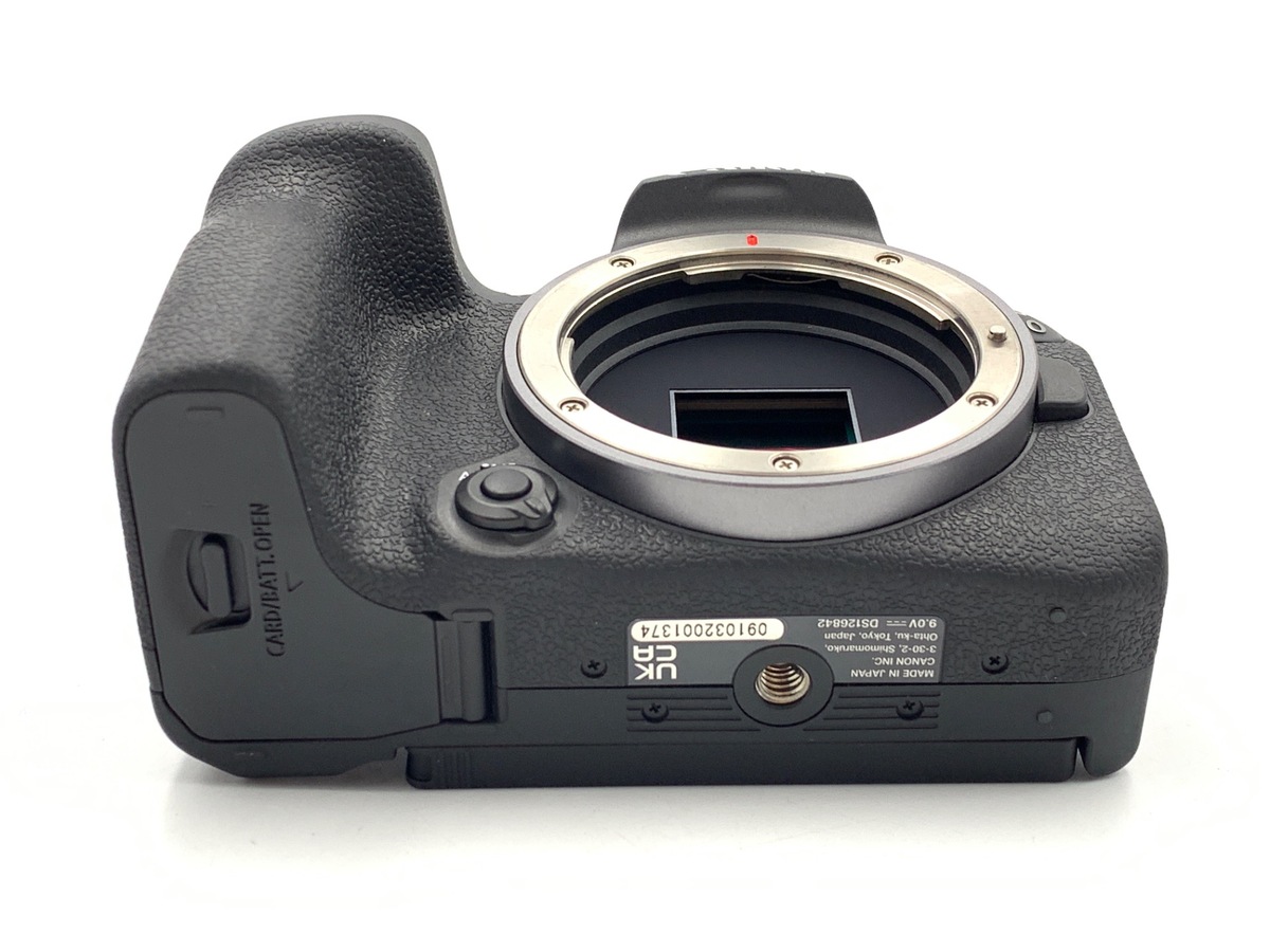 EOS R10 �{�f�B