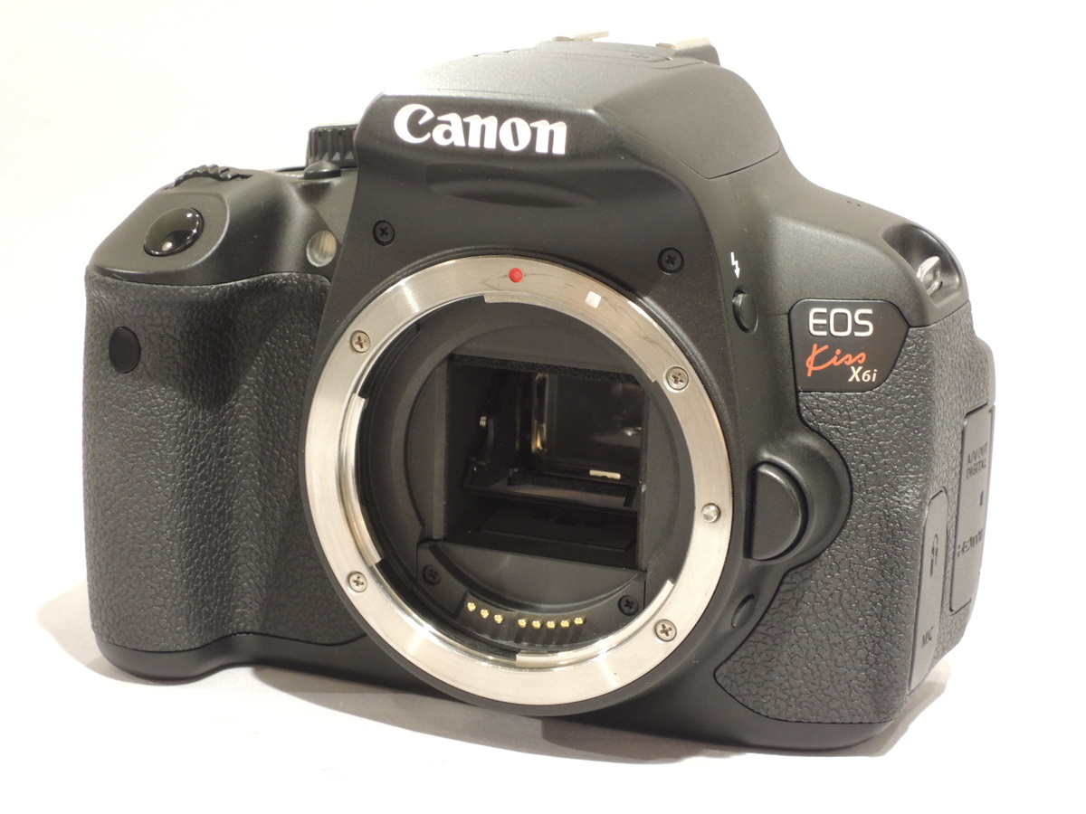 Canon EOS Kiss X6iボディ　ジャンク品　2台 Canon EOS Kiss X6iボディ ジャンク品 2台