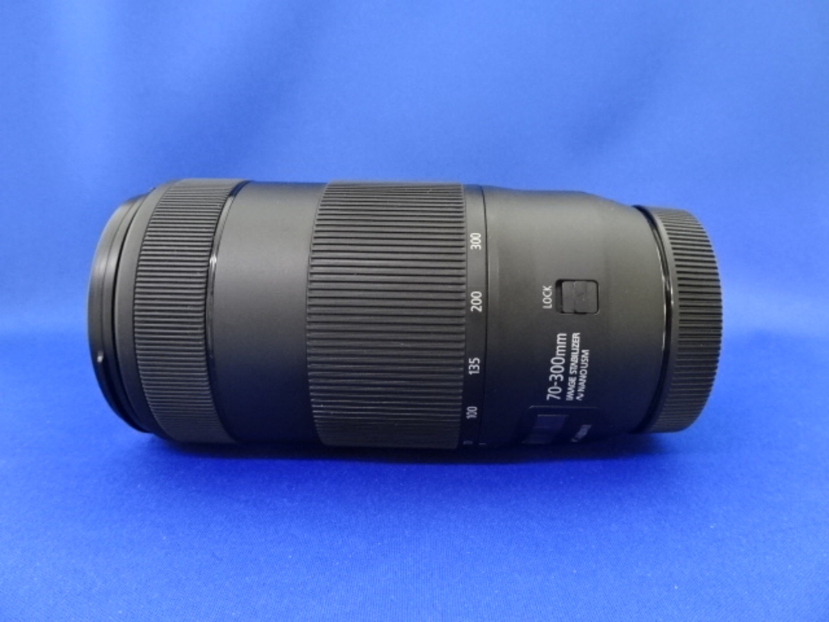 �L���m�� EF70-300mm F4-5.6 IS II USM