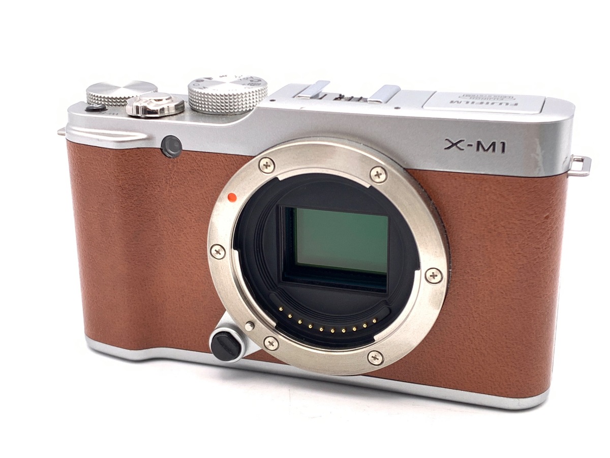 �t�W�t�C���� X-M1 �{�f�B �u���E��