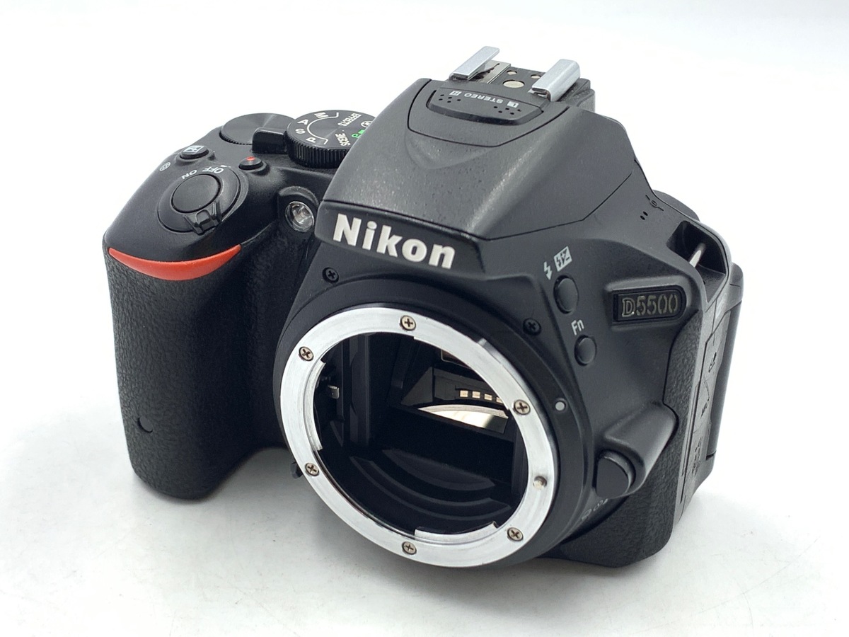 動作確認済　Nikon D5500 ボディ Nikon デジタル一眼レフカメラ 動作確認済 D5500 18-140 VR