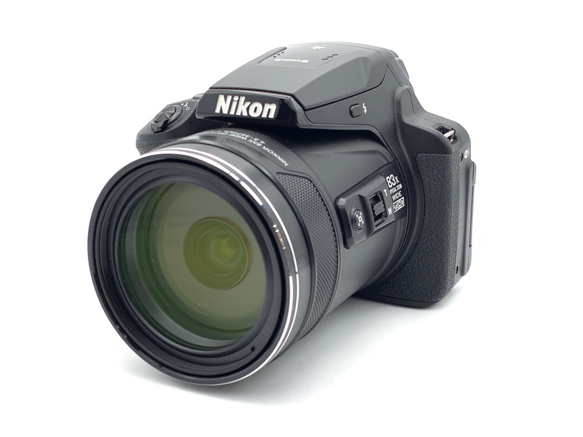 �j�R�� COOLPIX P900 �u���b�N