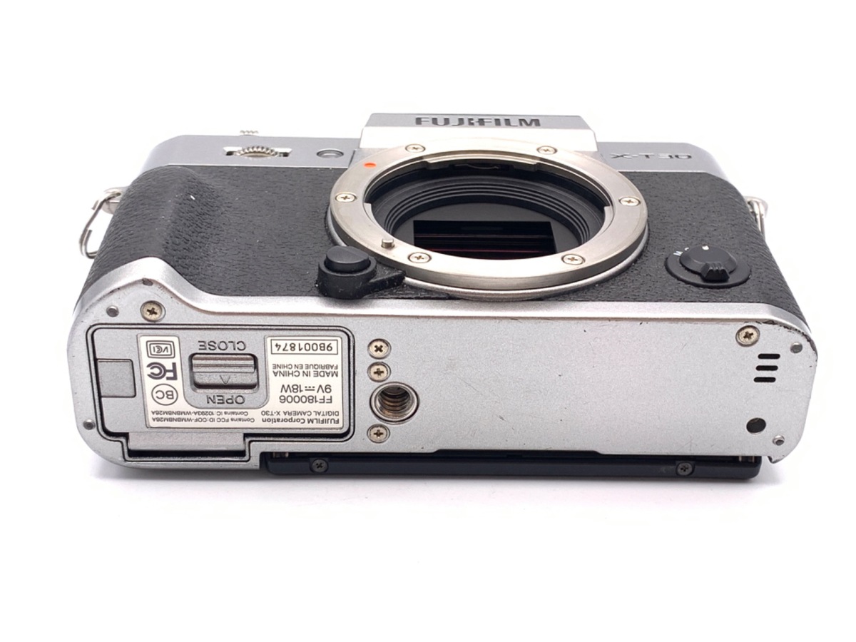 FUJIFILM X-T30 ボディ [シルバー] 中古：B(並品)】フジフイルム X-T30 ボディ シルバー