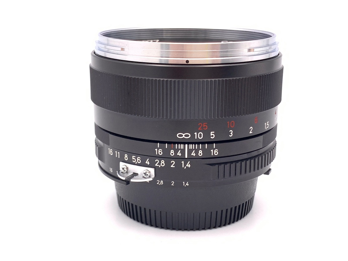 ���Ű T* 50/1.4 ZF