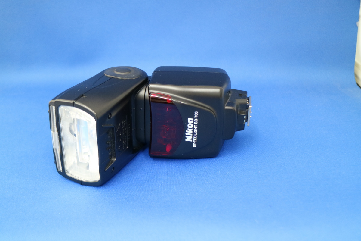 Nikon SB-700 スピードライト　未使用 中古：B(並品)】ニコン スピードライト SB-700 | 2444160044586