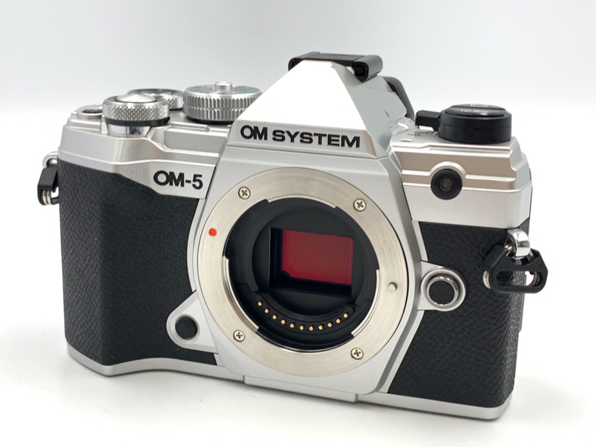 OM SYSTEM OM-5 {fB Vo[