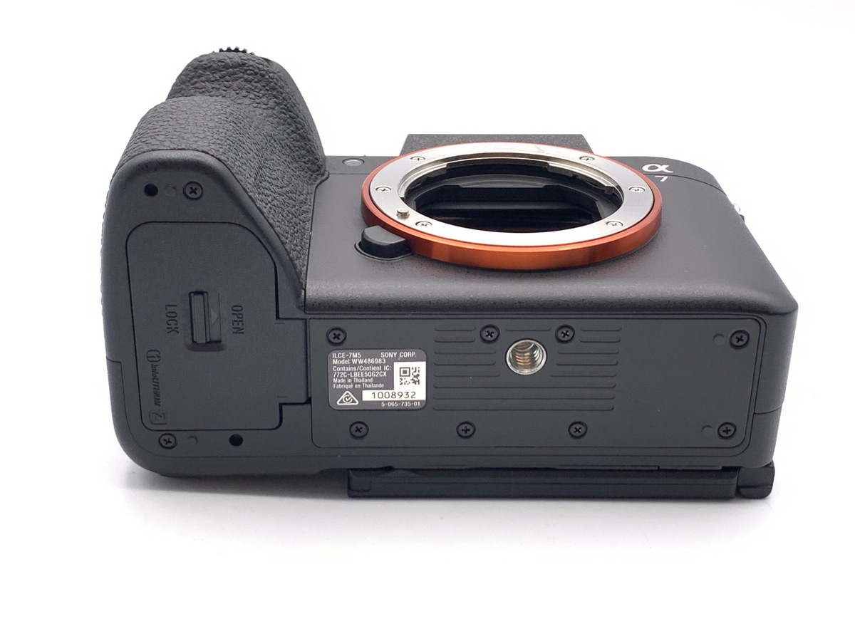 ��7 V ���ި [ILCE-7M5]