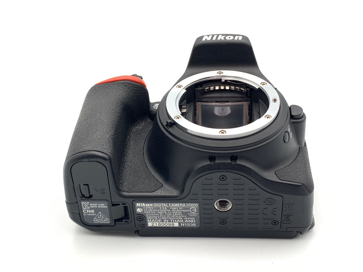NIKON ニコン D5600 レンズ3本セット デジタル一眼レフカメラ 【動作品 