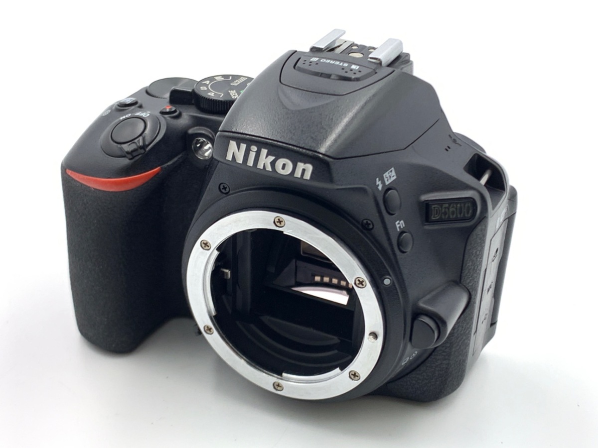 ★美品★Nikon D5600 ボディ ショット数 9995回 中古:B(並品)】ニコン D5600 ボディ | 2444240052869