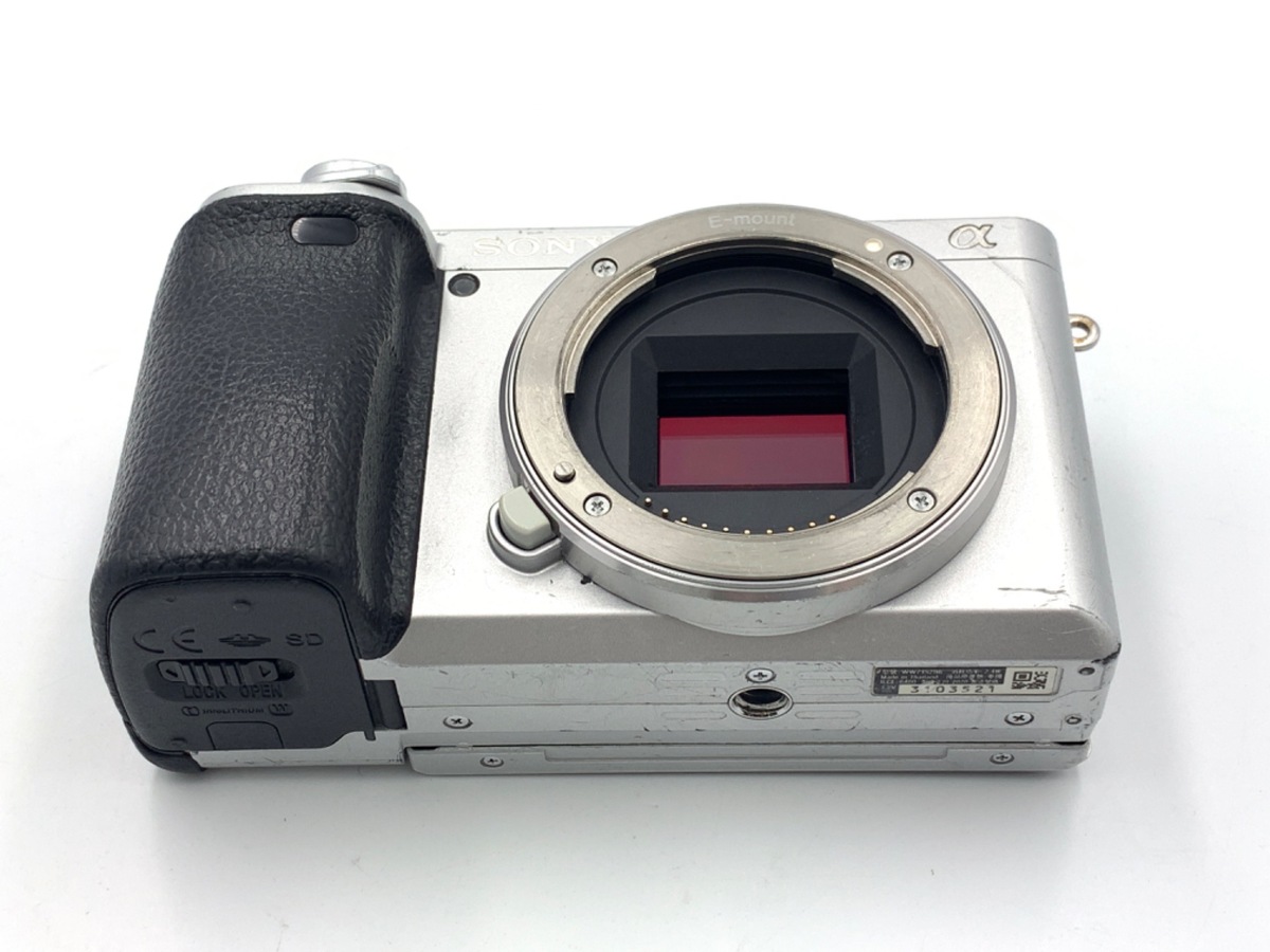 α6400 ボディ シルバー ILCE-6400【2420万画素】