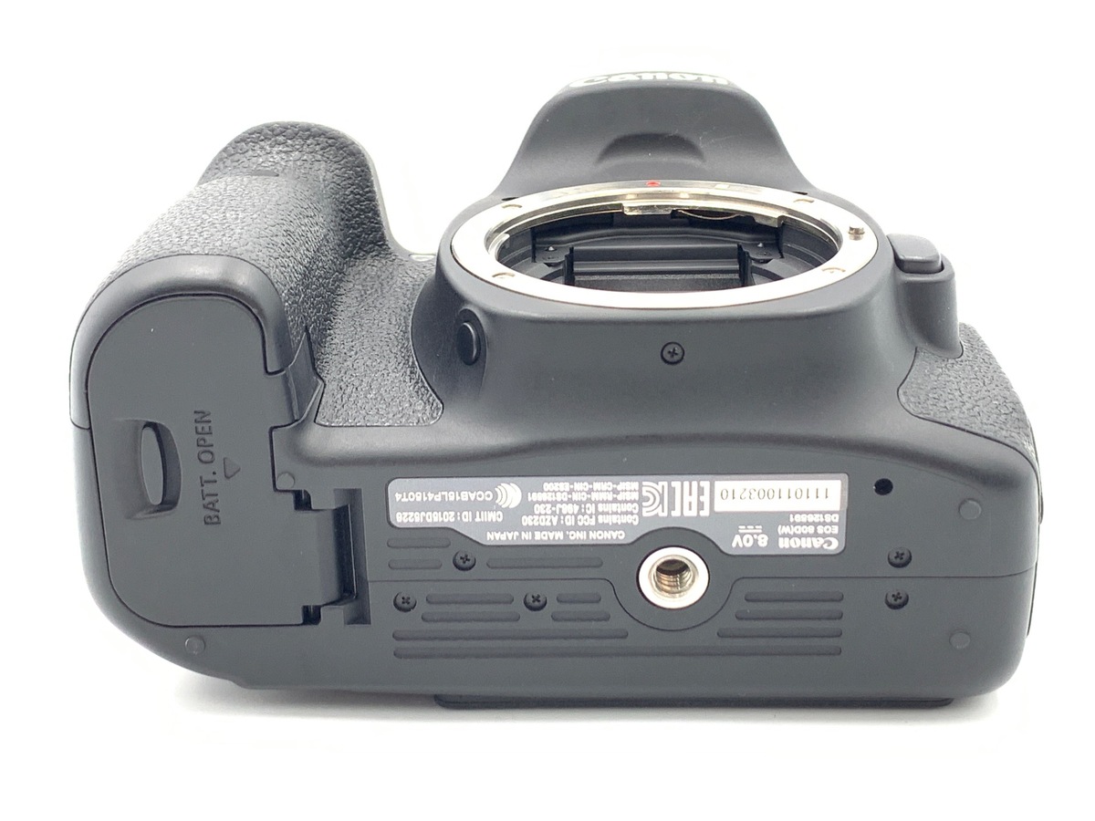 �L���m�� EOS 80D �{�f�B