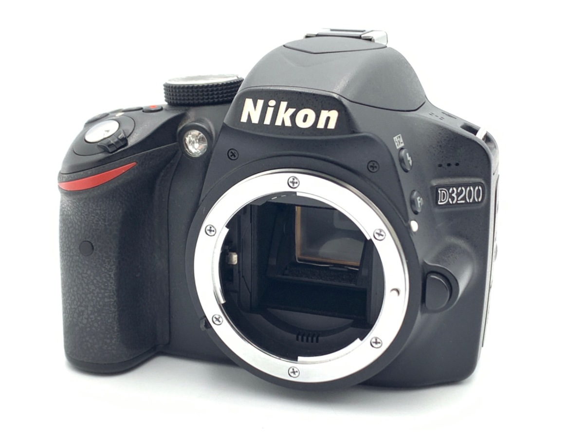 D3200 ボディ ブラック【2420万画素】