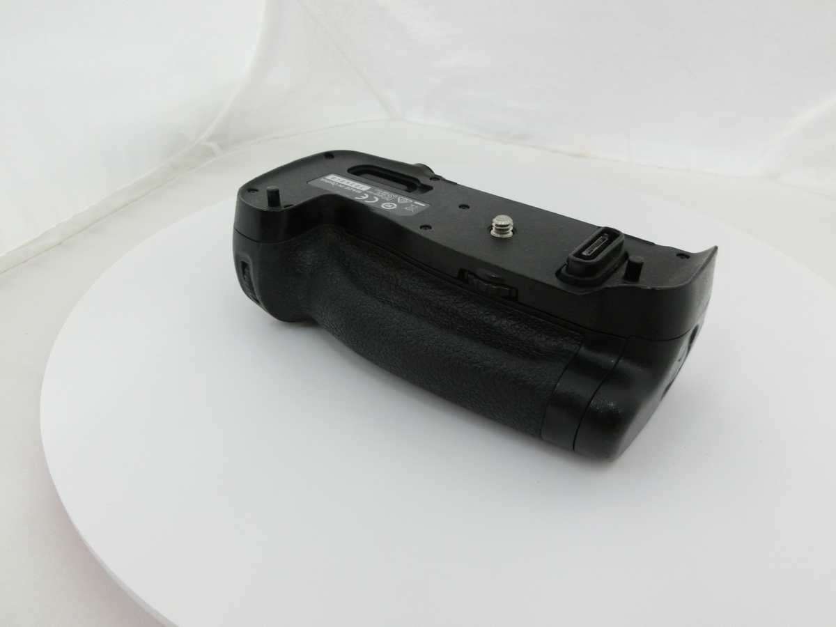 中古】ニコン マルチパワーバッテリーパック MB-D17 在庫一覧｜カメラ