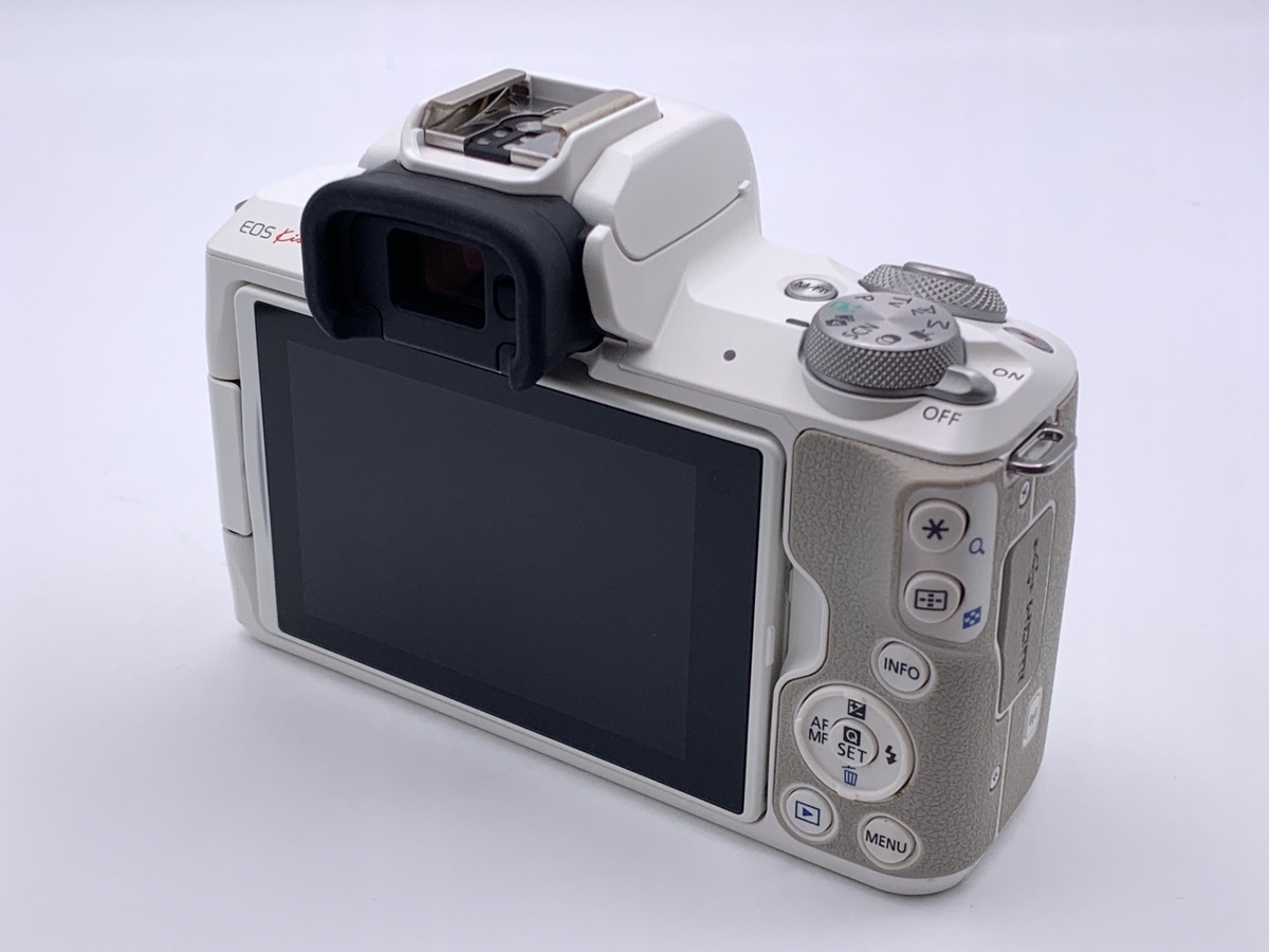�L���m�� EOS Kiss M2 �{�f�B �z���C�g