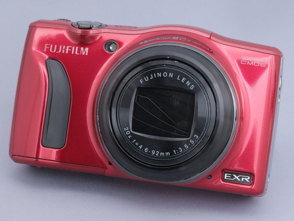 価格.com - 富士フイルム FinePix F1000EXR [レッド] 純正オプション