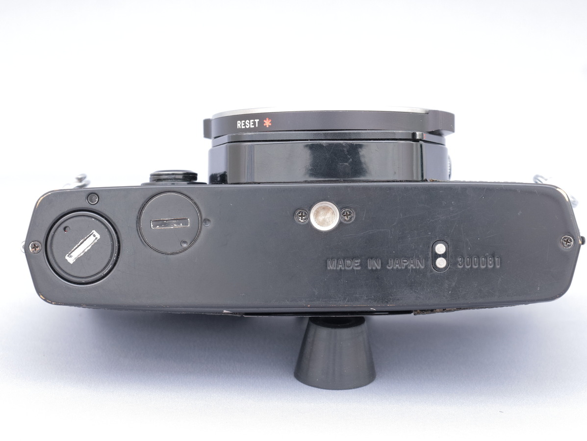 中古：B(並品)】オリンパス OM-2 ボディ ブラック | 2444340011285