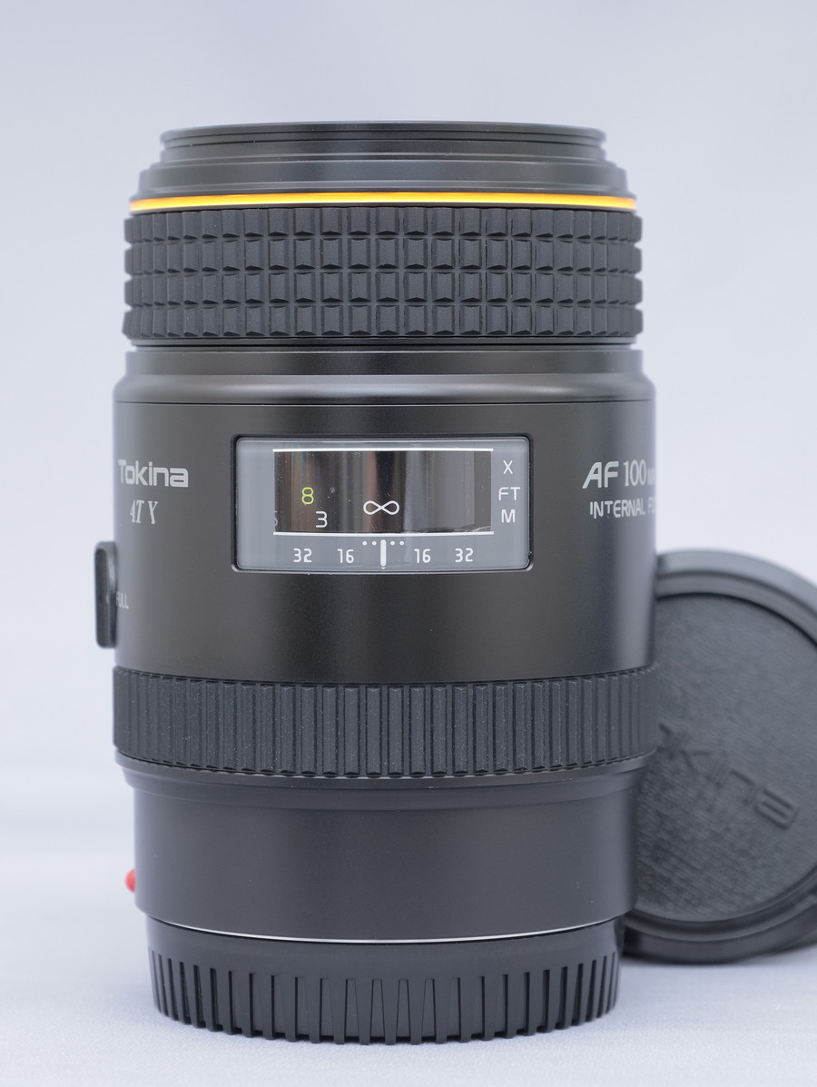 トキナー　レンズ展示台　中古品　F1700 Makuakeで好評のコンパクトなAPS-C専用超望遠レンズ「Tokina SZ