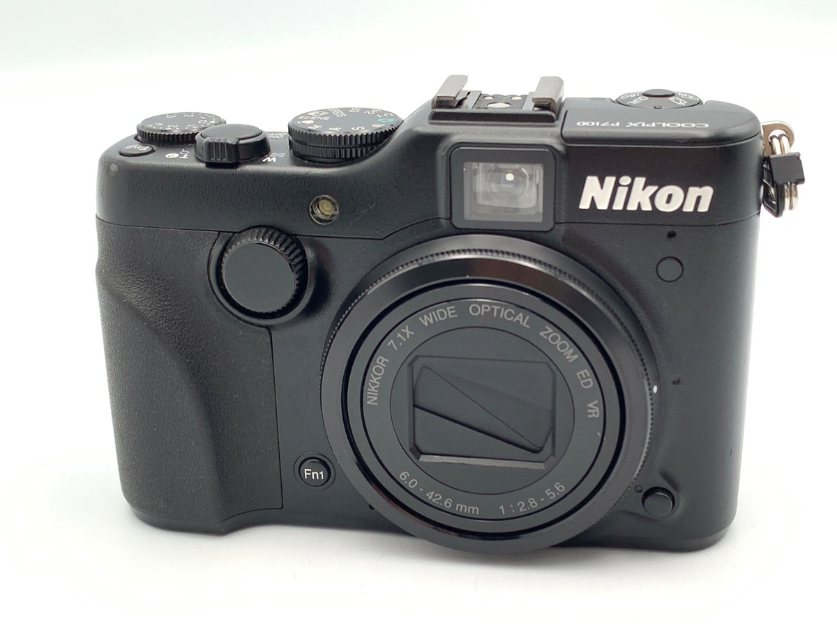 COOLPIX P7100�y1010����f�z