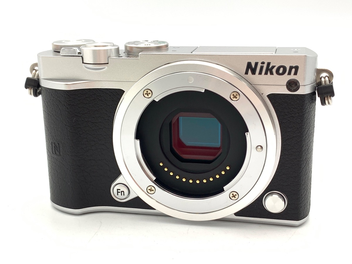 Nikon 1 J5 ボディ [シルバー] 中古価格比較 - 価格.com