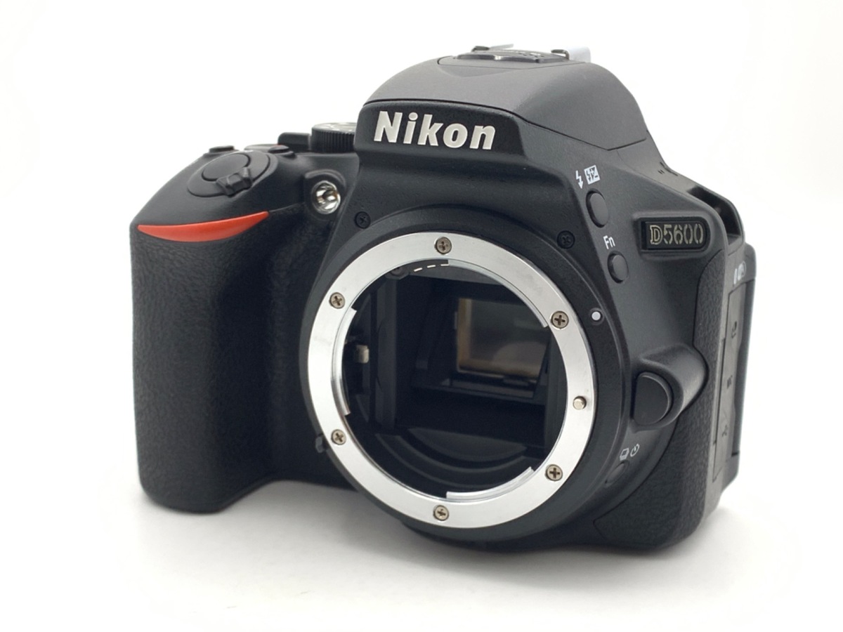 Nikon D5600 ボディ(付属品あり) 中古：B(並品)】ニコン D5600 ボディ | 2446510031123