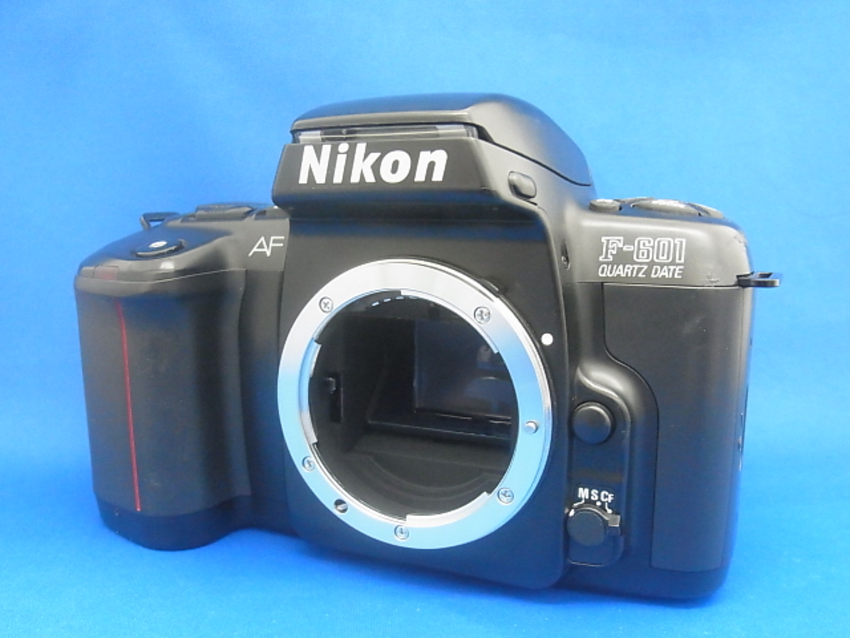 ニコン D70☆一眼レフカメラ☆ショット数少☆コスパ◎の入門機☆Wレンズ 中古】 【難あり品】 ニコン D70s ニコン D70☆一眼レフカメラ