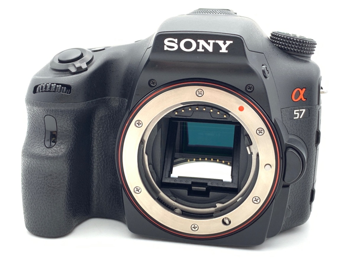 SONY α57 デジタル一眼レフカメラ レンズキット 高速AF／付属品多数