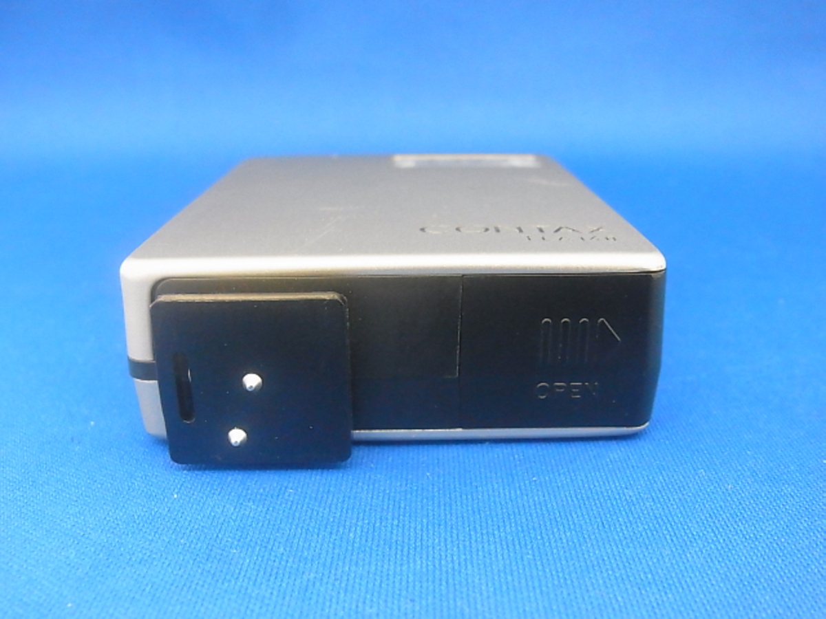 【中古】コンタックス TLA140(コンタックス ストロボ)